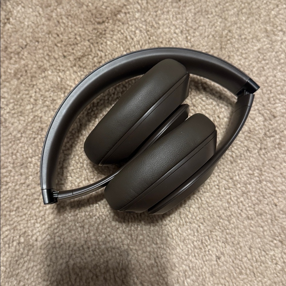 Beat studio pro headphones less than a year old